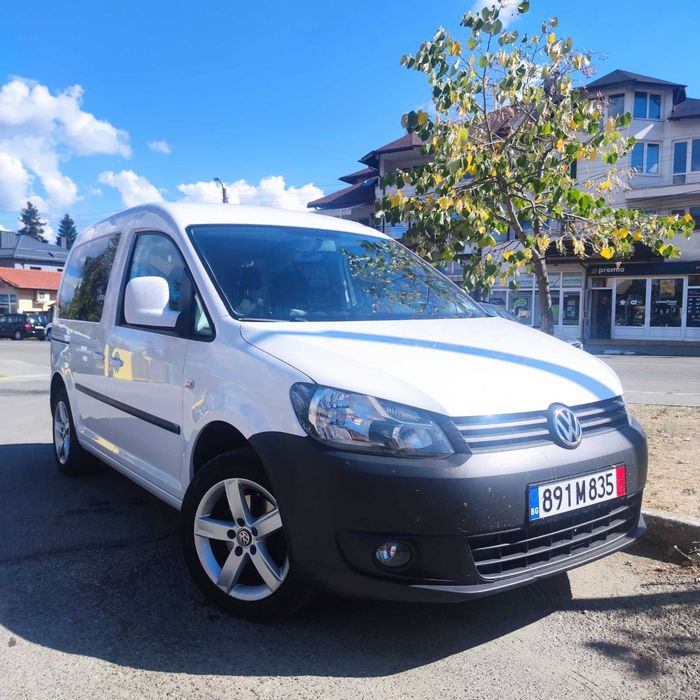 Продавам Volkswagen Caddy
