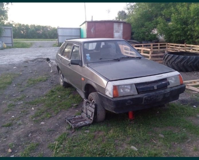 Продам ваз 2110 по болтам
