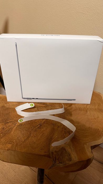 Оригинална кутия от Apple Macbook Air M4