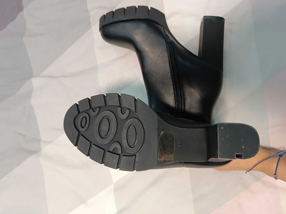 Дамски елегантни боти