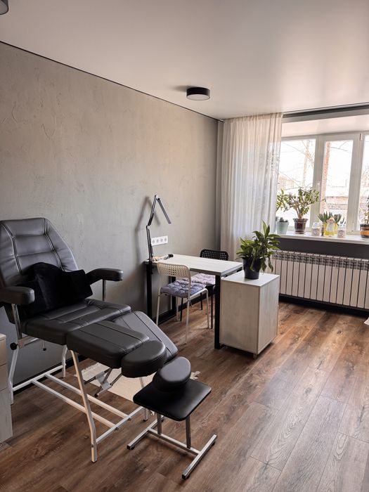 Сдам место для мастера  ногтевого сервиса