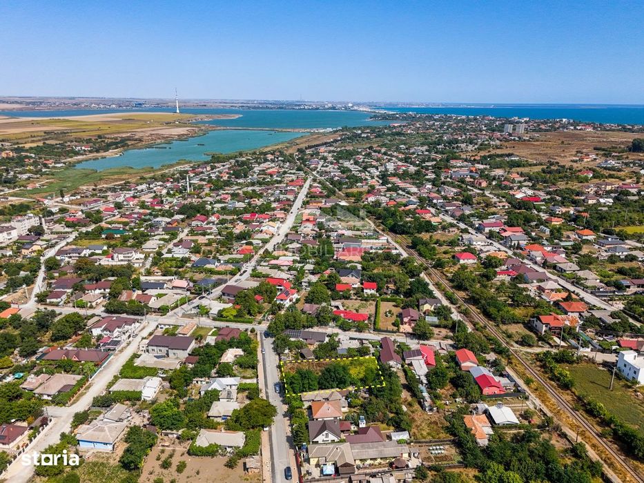 Teren intravilan intre case - 978 mp cu fundatie  – Tuzla, Constanta