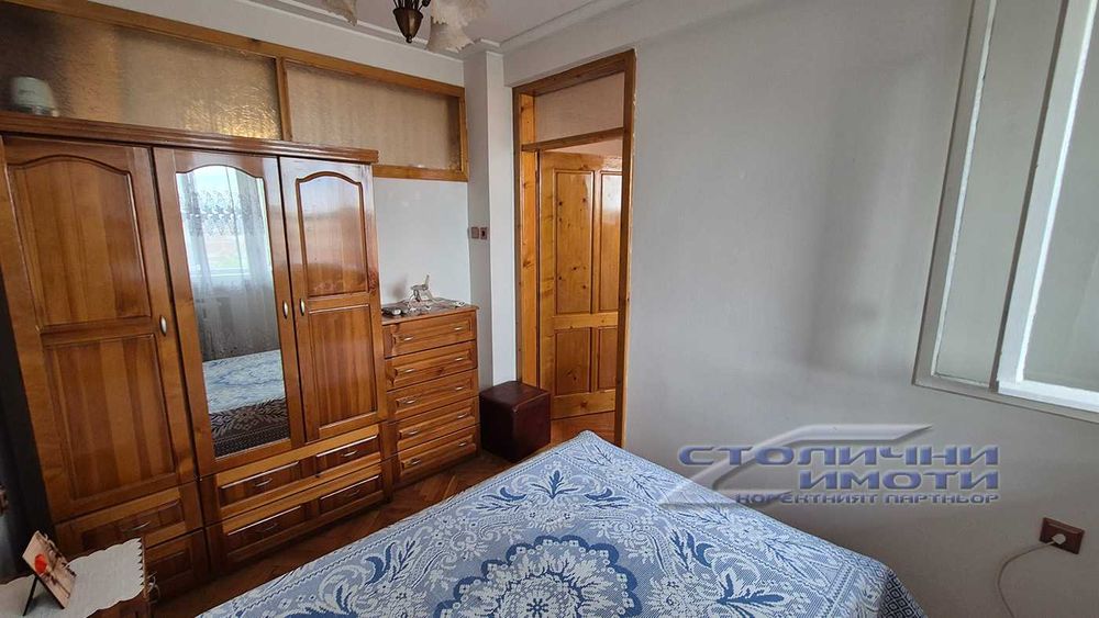 Дава се под наем Двустаен апартамент в София, Център - 52 кв.м за 561 € - Снимка #3