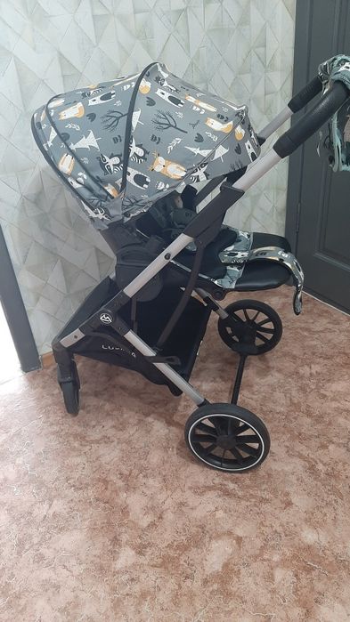 Продам детскую коляску