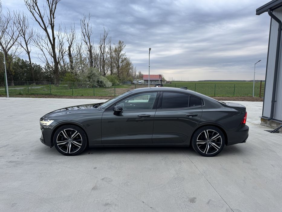 VOLVO S60 2021 — imagine 4