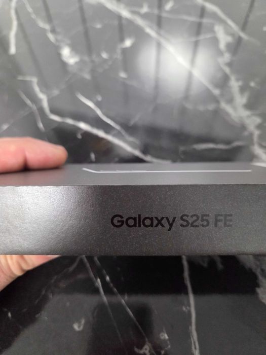 Samsung S25 fe  8gb 256gb