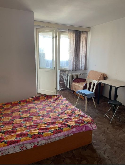 Garsonieră 31 mp, Brazda lui Novac