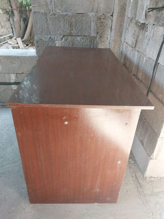 Продам письменный стол