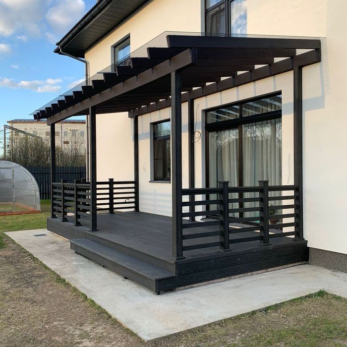Terase moderne lipta de casa din lemn uscat