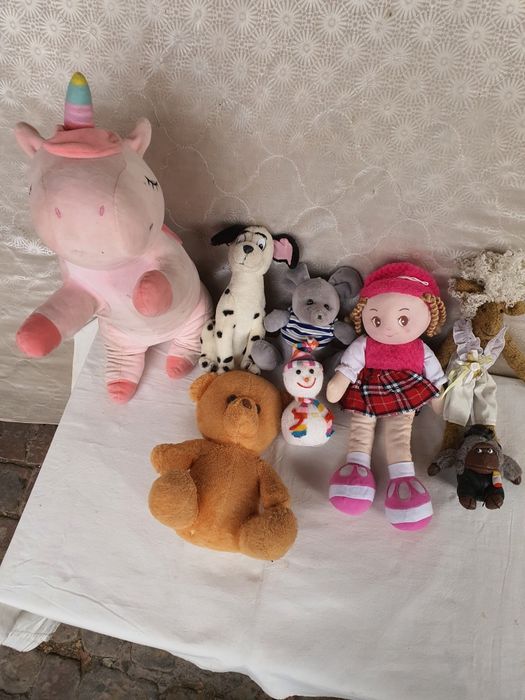 Продаются игрушки