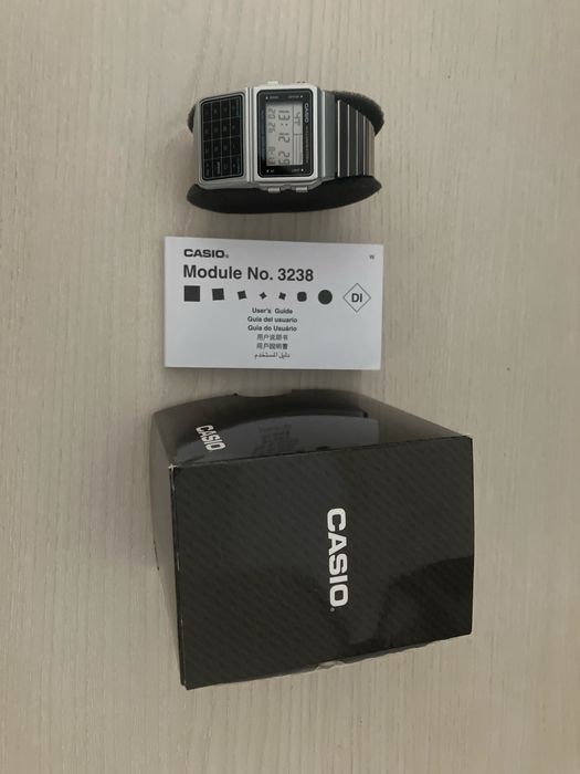 Продам CASIO 611 DBS