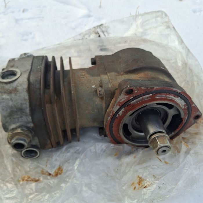 Трубина и компрессор  на шансиман F2000