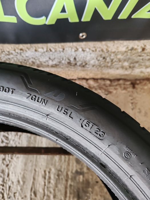 2 anvelope 245 40 21