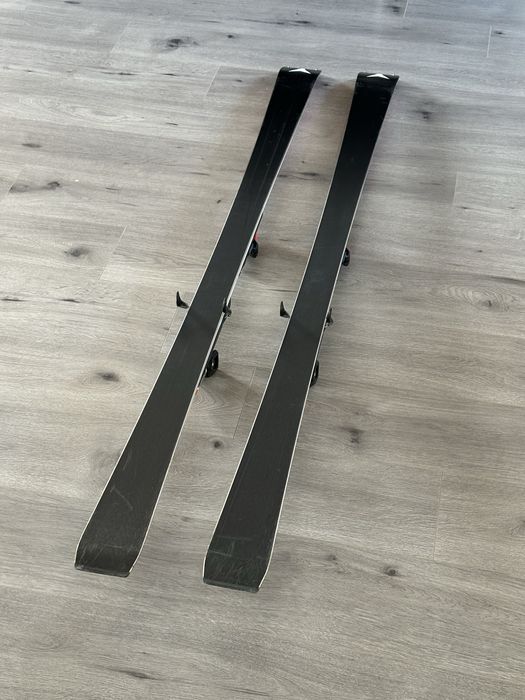 Schiuri Atomic Redster G9 Revoshock S + X12 GW 182cm