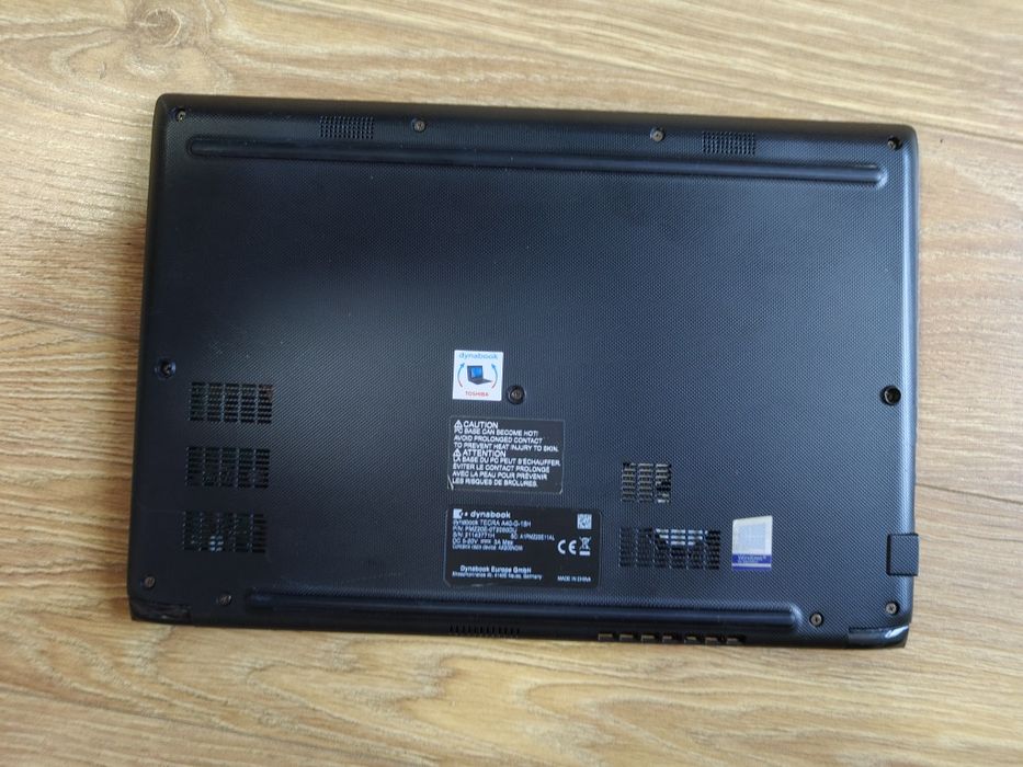 Laptop Dynabook Tecra i3-10110U/8gb RAM/ ssd 128 gb