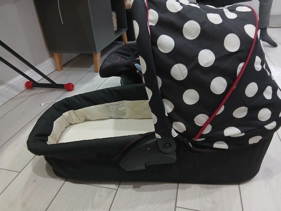 Коляска детская трансформер 3 в 1