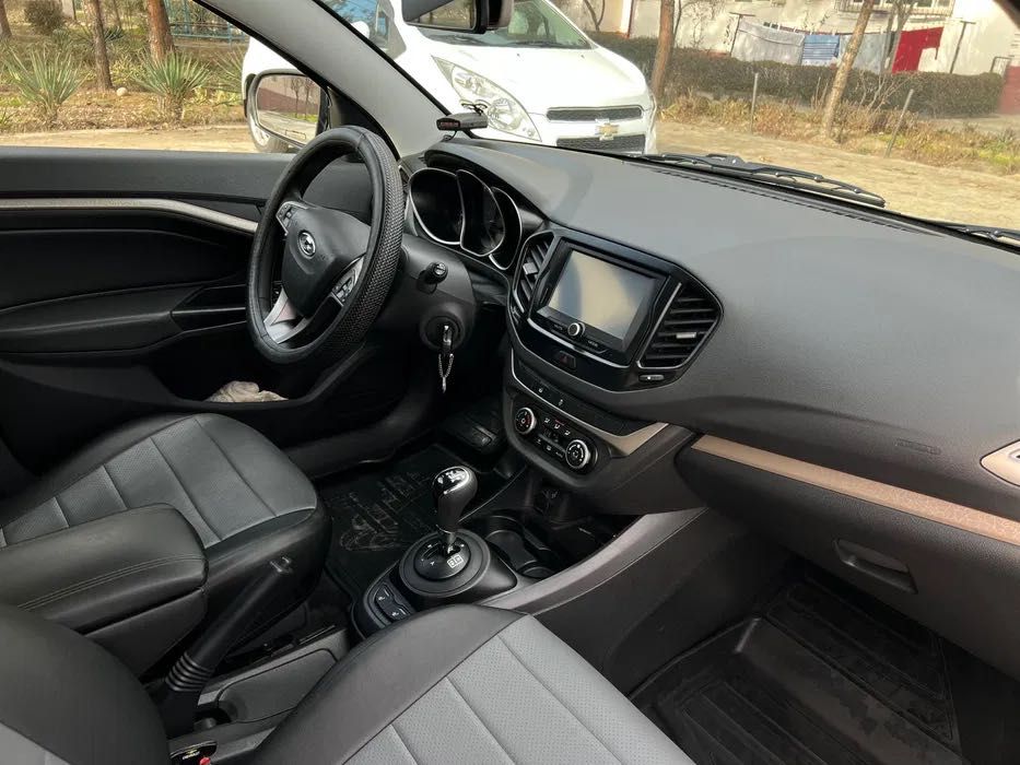 Лада Веста 1.8L двигатель