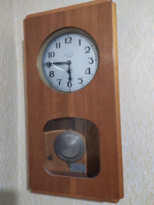 Часы настенные СССР