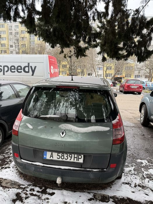 рено  ценик 1.6 с газ