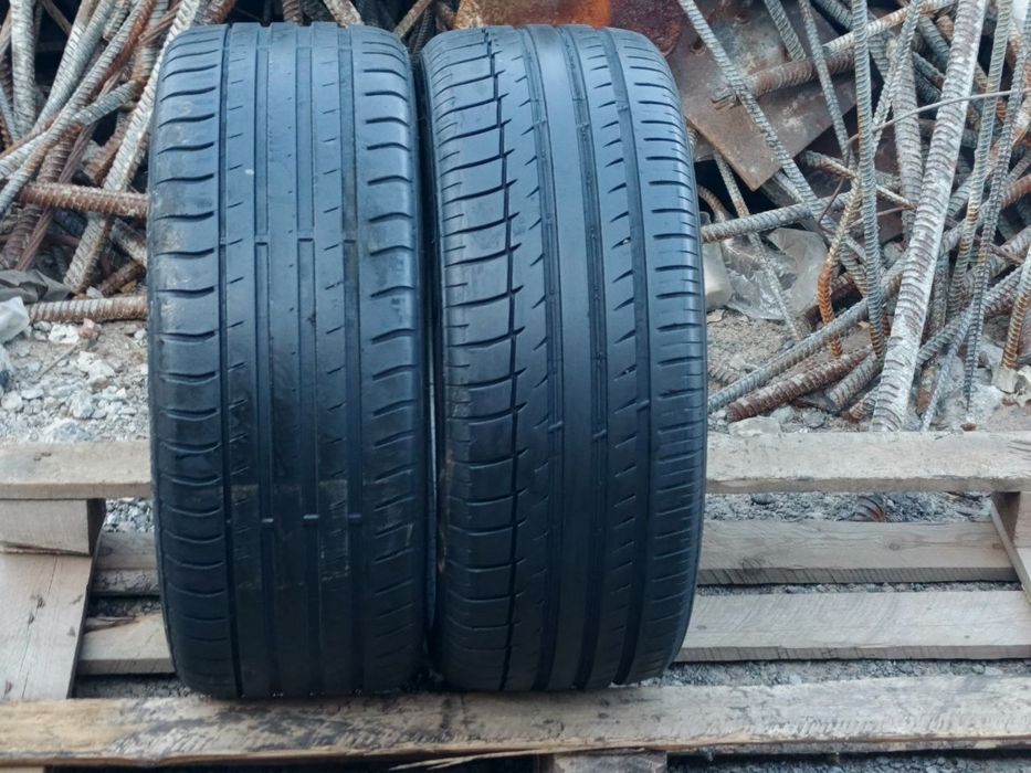 215/45/17 пара летних шин