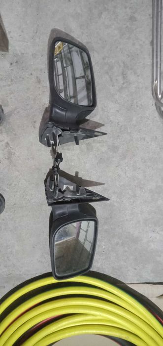 Зеркала грант 1 в хорошем состоянии