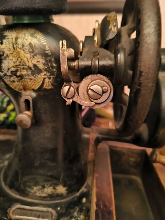 Две швейные машинки ручные "Подольск"