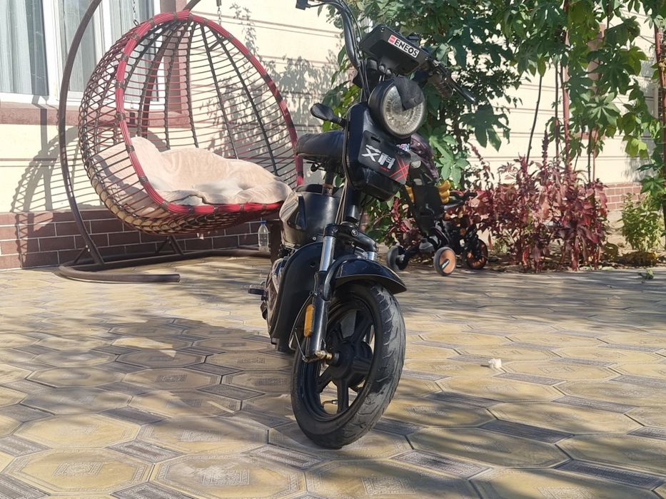 Продаётся электроскутер буу