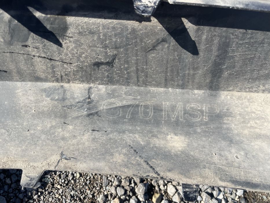 Заден спойлер BMW G70