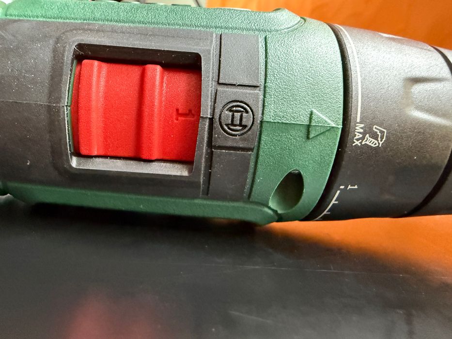Bosch EasyDrill 18V-40 – Акумулаторен винтоверт (само тяло / Solo)