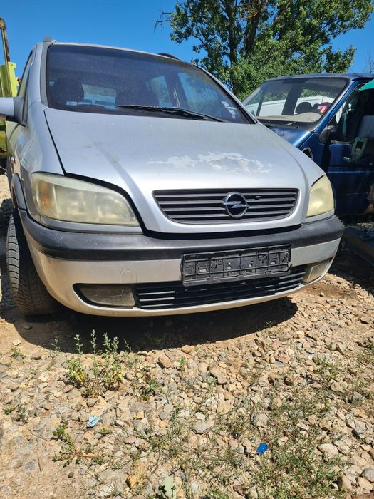 Опел Зафира 1.6 Opel Zafira 1.6 X16XEL на части