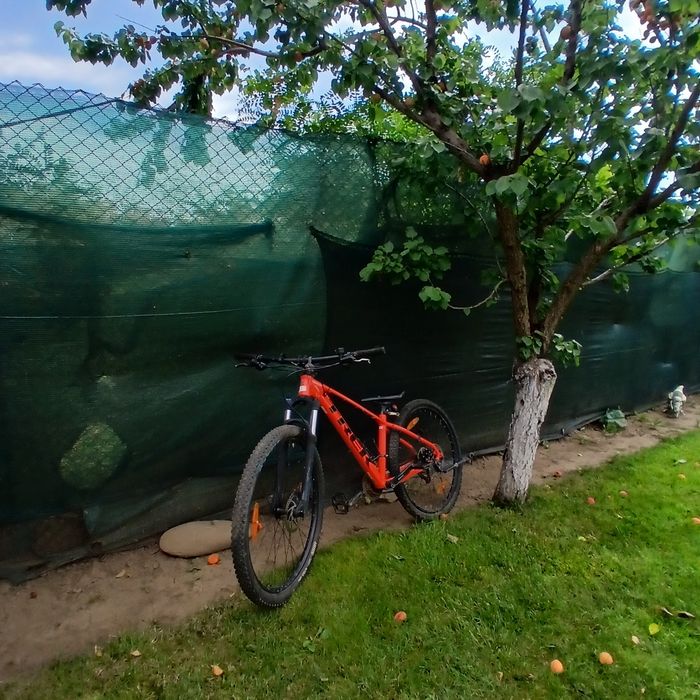 Vand bicicleta trek,suspensi rockshock