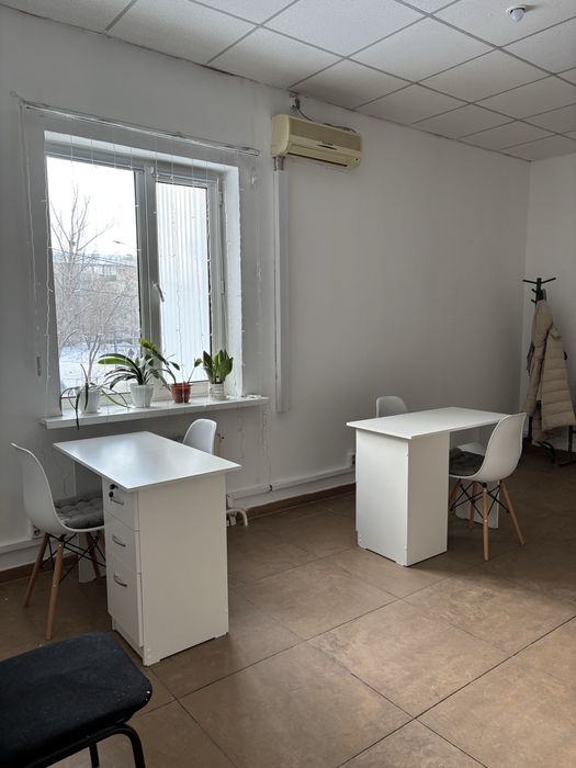 Сдам место мастеру маникюра