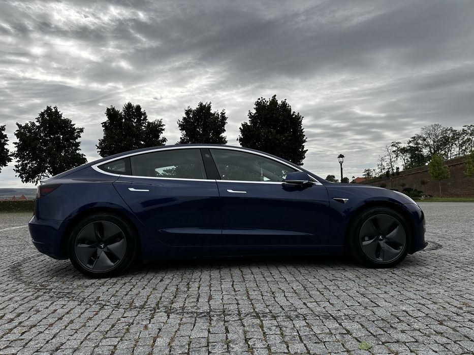 Tesla Model 3 Dual Motor Long Range 2019 roti vara&roti iarna garantie
