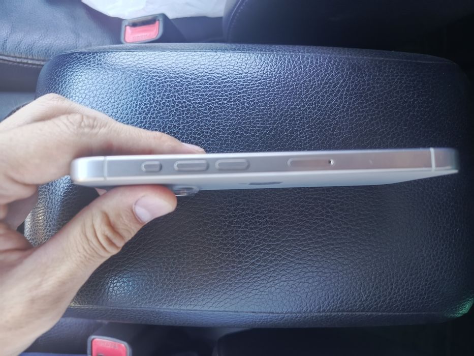 iPhone 15 pro 256 в идеальном состоянии