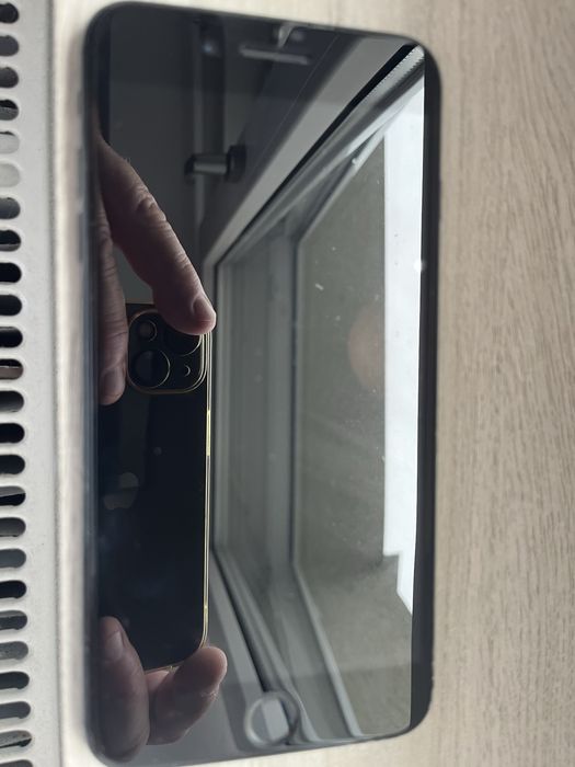 Vand iphone 7 plus de 128 Gb