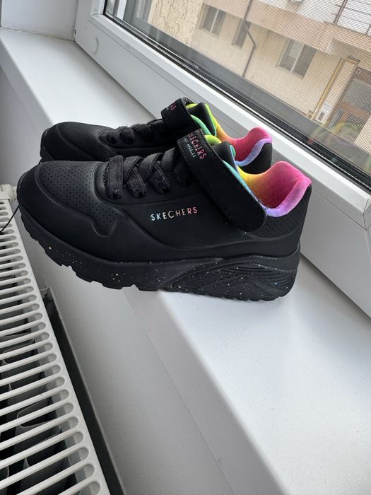 Adidasi skechers 29