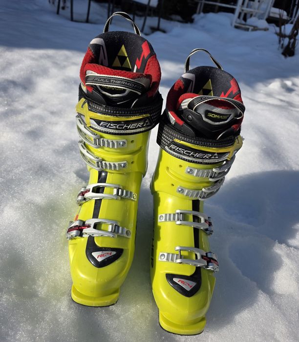 Schiuri și clăpari de CUPĂ MONDIALĂ.