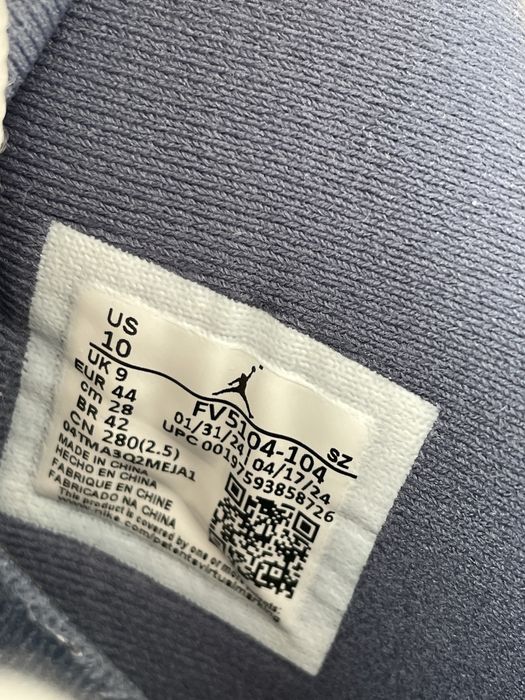 Jordan 11 low diffused blue