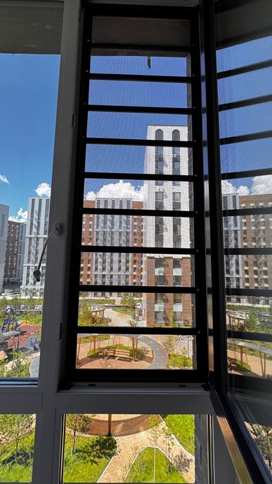 Решетки от выпадения детей / Маскитные сетки