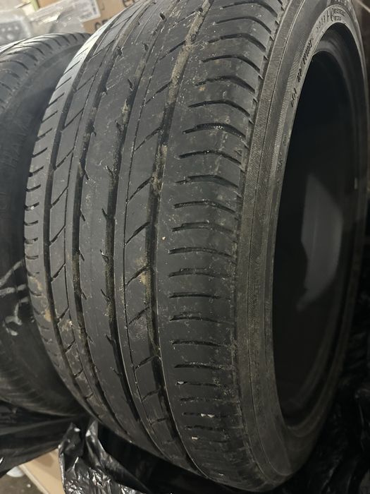 Продам шины срочно YOKOHAMA