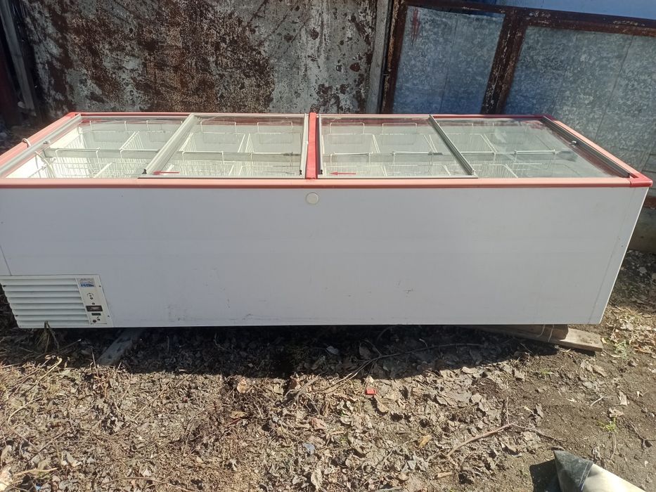 Морозильник  Mondial Elite