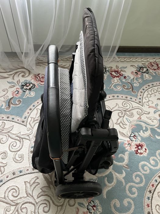 Коляска сатылады б/у