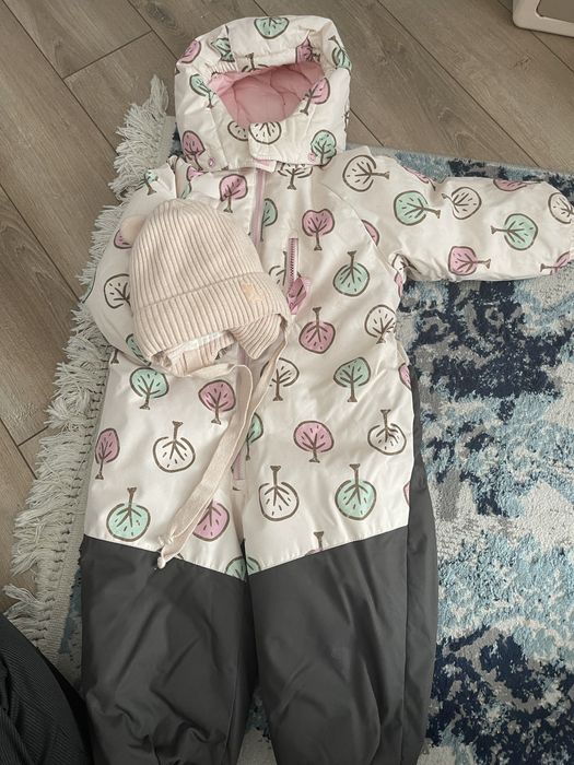 Продам детские куртки