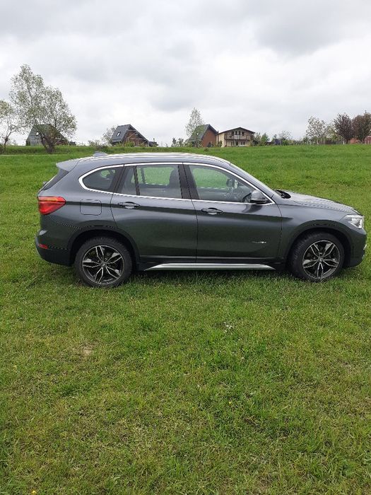 Vând BMW x1, stare impecabila