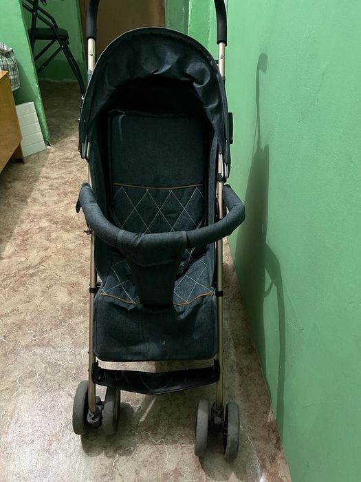 Детская коляска трость