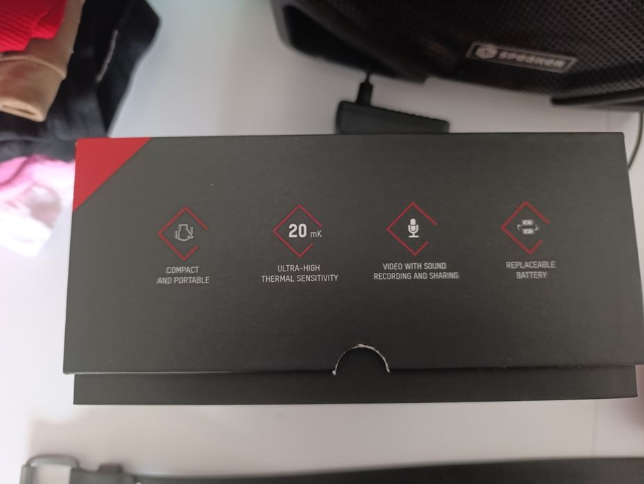 Monocular cu termoviziune