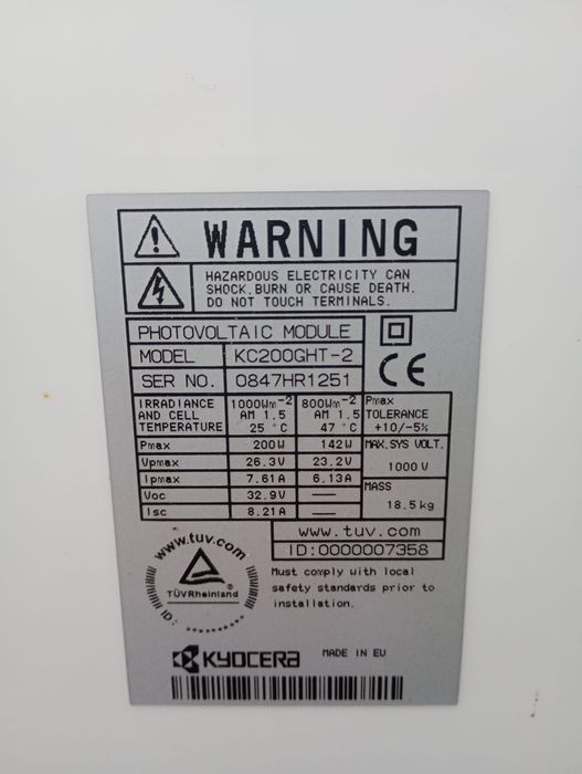 Kit Solar 200W Kyocera (Japonia) – Ideal Rulotă, Camper sau Cabană DIY fără baterie