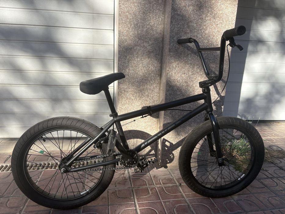 Велосипед BMX KINK 2021