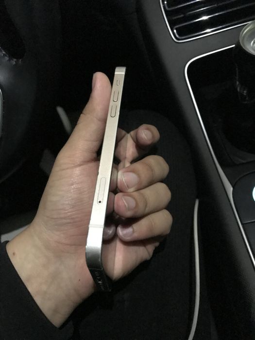 Продается iPhone 12 64 gb все в орг