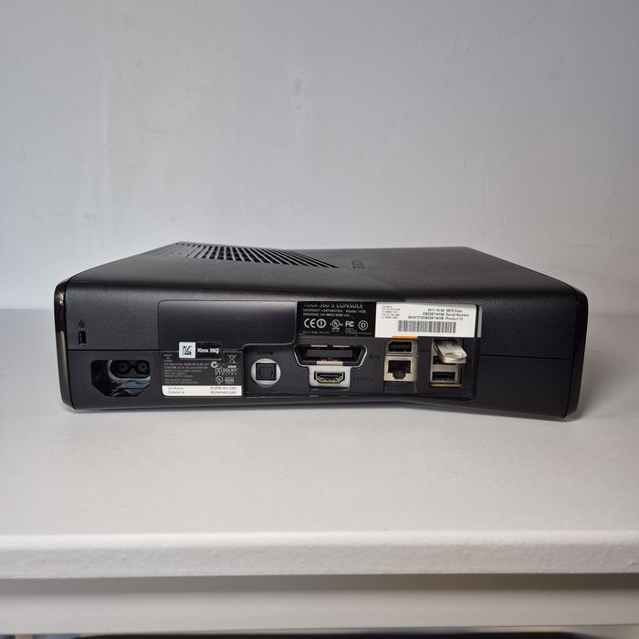 Xbox 360 Slim Modată Softmod